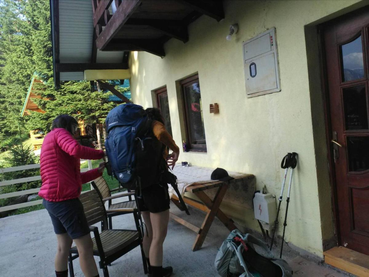 페야 Peaks Of The Ballkans Tour 호스텔 외부 사진